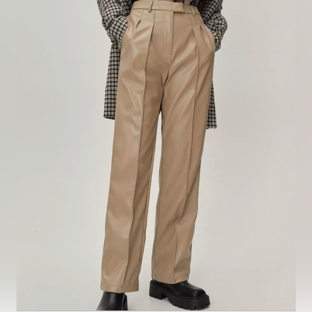 Nasty Gal Faux‎ Leather Straight Leg Trouser Pleated Pants Beige M